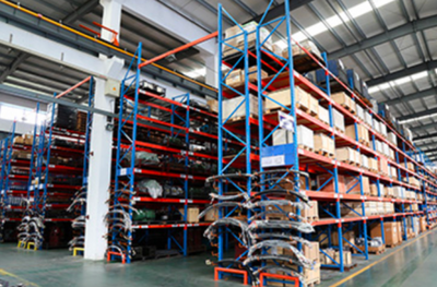 聯(lián)升注塑機(jī)