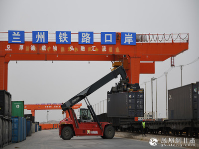 蘭州新區商投集團穿梭&ldquo;疫&rdquo;線:&ldquo;老鐵&rdquo;奔赴尼泊爾