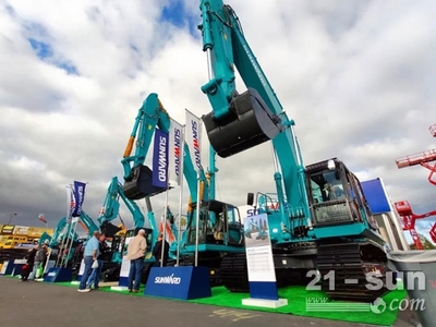 CCMA致謝山河智能董事長何清華 共鑄中國機(jī)械進(jìn)出口新篇章